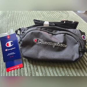 Champion Crossbody